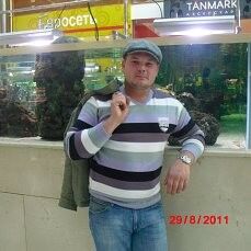  ,   Andrey, 42 ,   