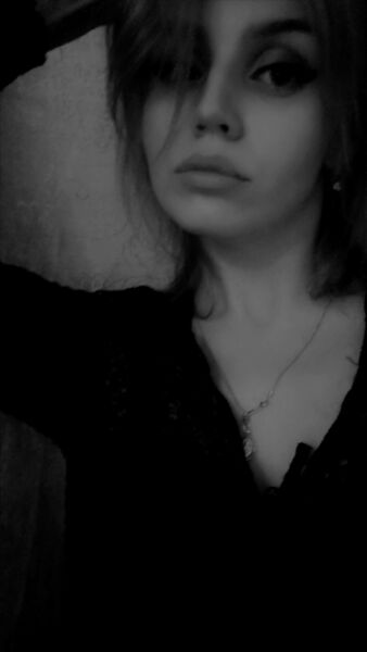  ,   Anya, 25 ,   ,   