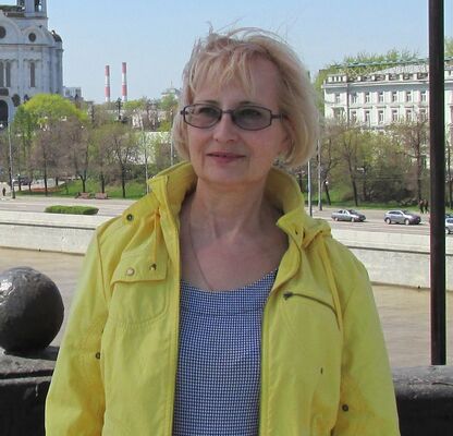  ,   MIKA, 63 ,   ,   , c 