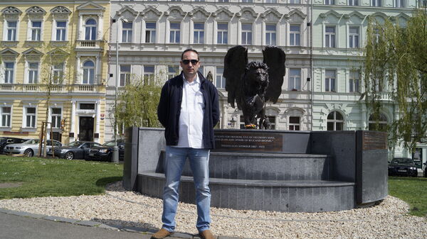  ,   Boris, 55 ,   ,   , c 