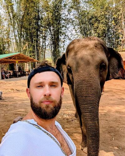  --,   , 37 ,     , c 