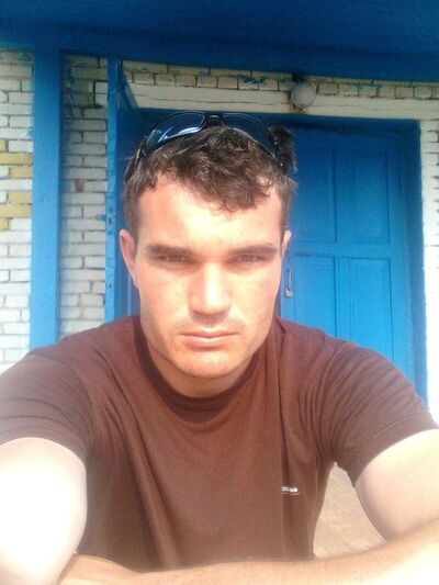  ,   Denis, 44 ,   