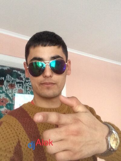  ,   Asqar, 27 ,   ,   , c , 