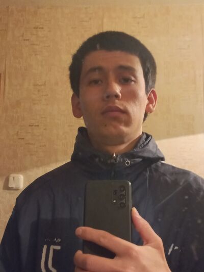  ,   Mukhiddin, 27 ,   ,   