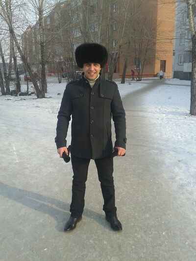  ,   Alex, 34 ,   