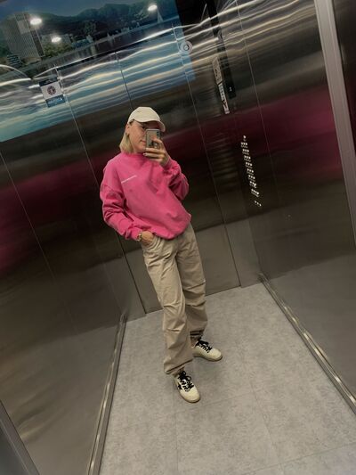  ,   Elly, 25 ,     , c 