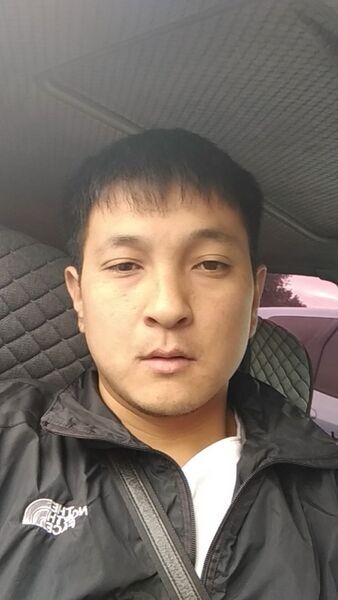  ,   Artur, 38 ,   ,   , c 