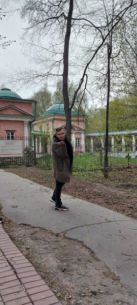  ,   Miechel, 44 ,   ,   