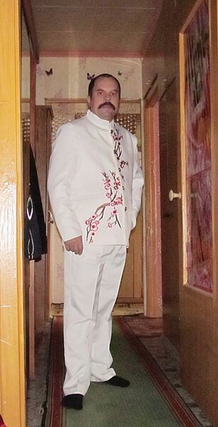  ,   Vadim, 59 ,   