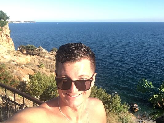  ,   Pavel, 32 ,   ,   , c 