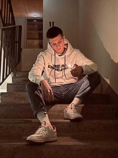  ,   , 24 ,   ,   