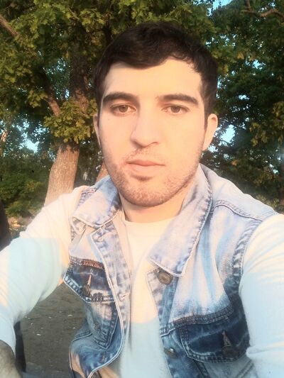  ,   Mukhammad, 27 ,   ,   