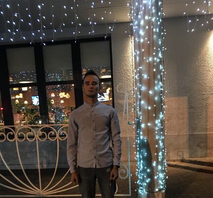  ,   Albert, 26 ,   