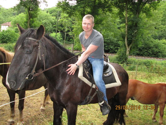  Frankfurt am Main,   , 44 ,   ,   , c 