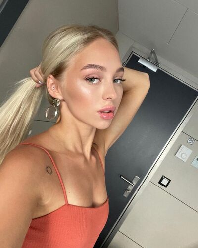  -,   , 22 ,   ,   