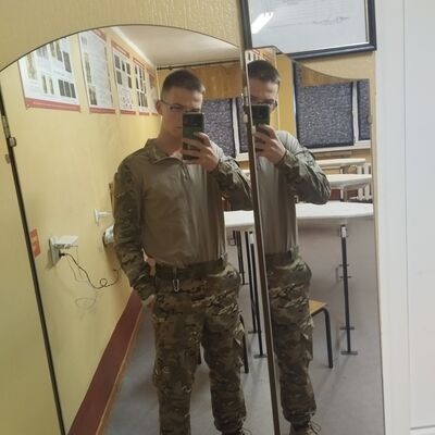 ,   Maks, 22 ,   ,   