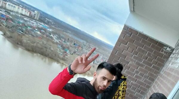  ,   Maga, 28 ,   ,   