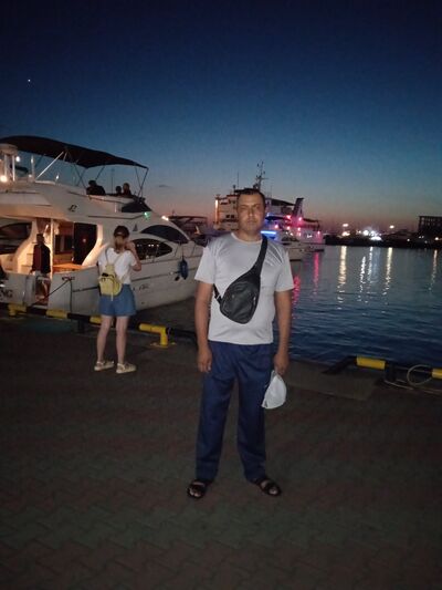  ,   Ulmas, 46 ,   ,   , c , 