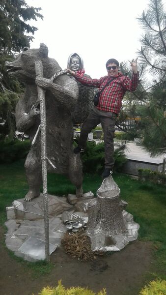   ,   Marat, 40 ,   ,   