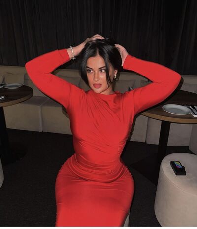  ,   Sabi, 27 ,   ,   