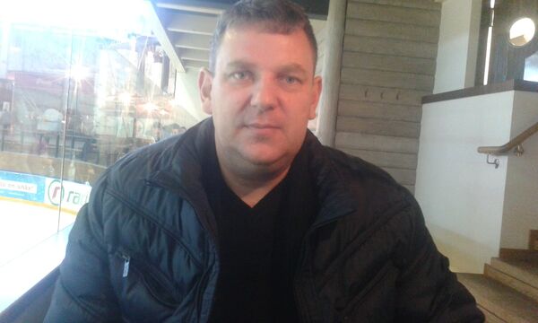  ,   Toomas, 49 ,     , c 