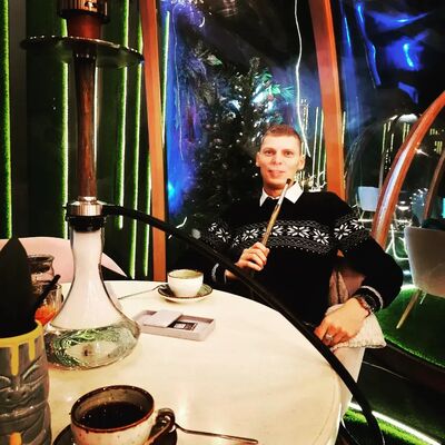  ,   Evgeni, 33 ,   ,   , c , 