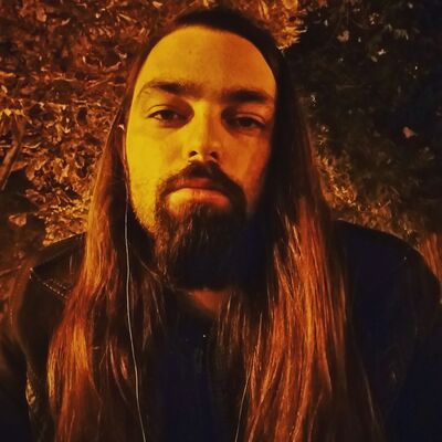  ,   Taras, 28 ,   ,   , c 
