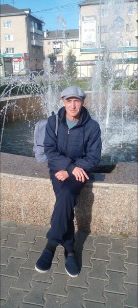  ,   Alex, 48 ,   ,   