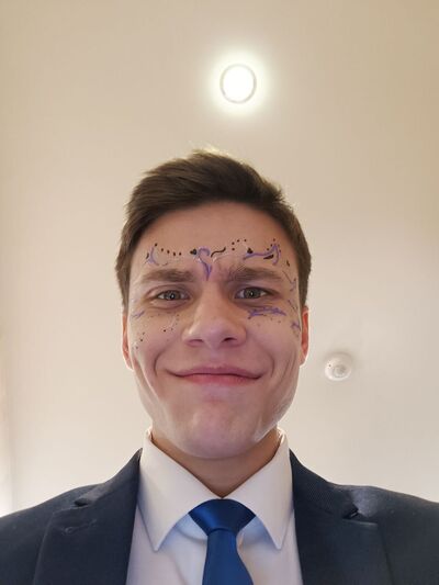  ,   Egor, 19 ,   ,   