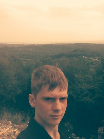  ,   RockSyar, 26 ,   