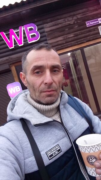   ,   Dmitrii, 46 ,   ,   , c , 