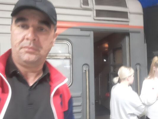  ,   Talat, 44 ,   ,   