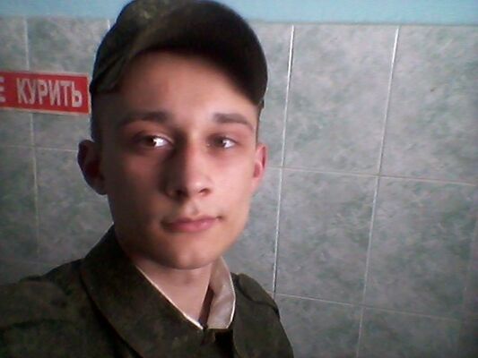  ,   Artem, 27 ,  