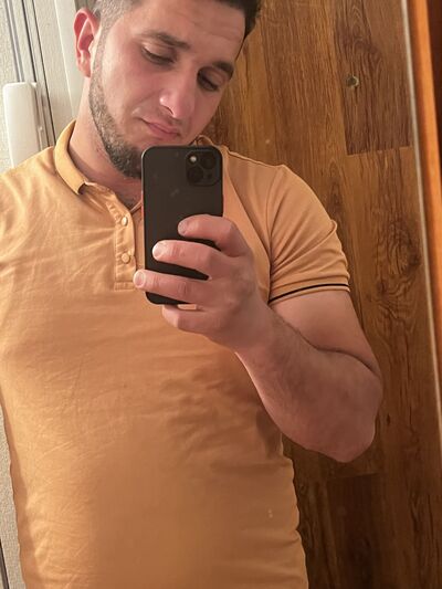  ,   Cosqun, 23 ,   ,   