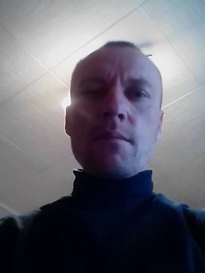  ,   Alexander, 44 ,  