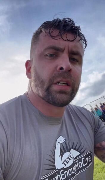  ,   Benhard, 48 ,   ,   