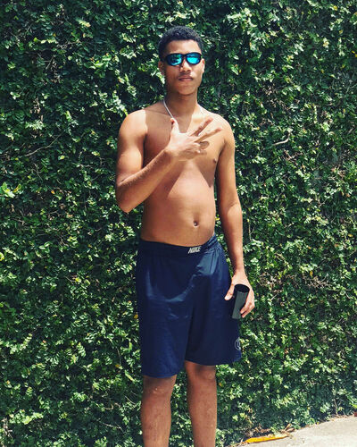  Estancia,   Leandro, 25 ,   ,   