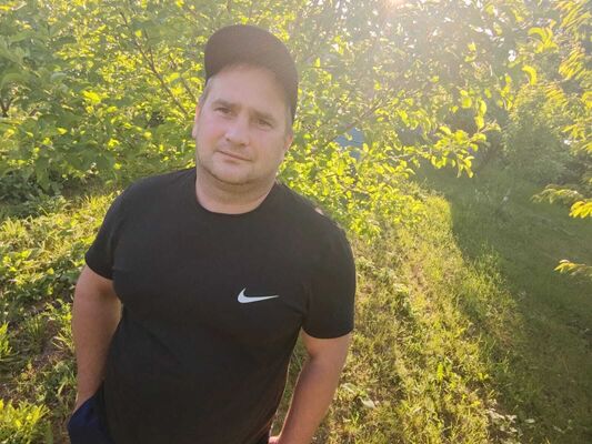  ,   Vasya, 37 ,   ,   , c 