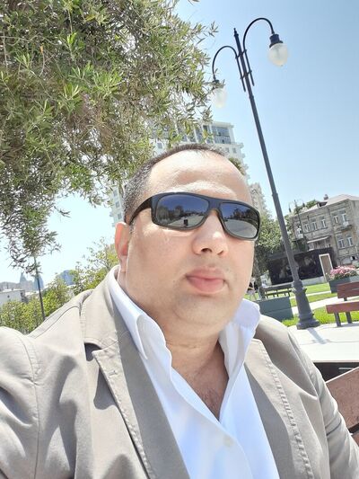  ,   Rafael, 49 ,   ,   , c 