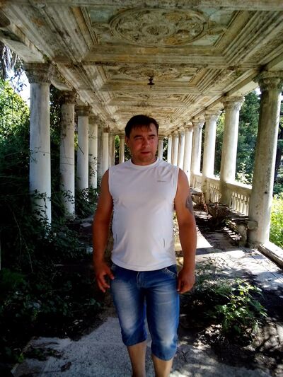 ,   Valentin, 48 ,   ,   , c , 