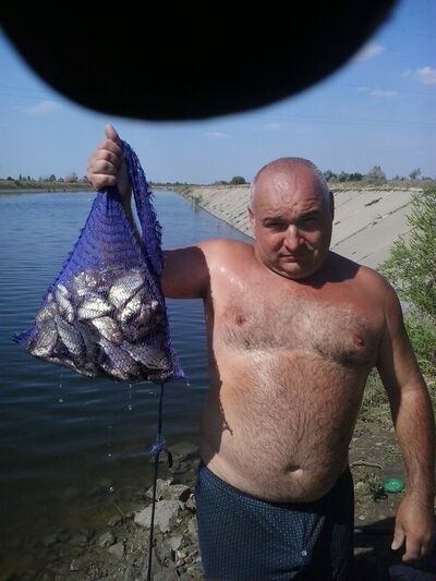  ,   Aleks, 54 ,   ,   , c 