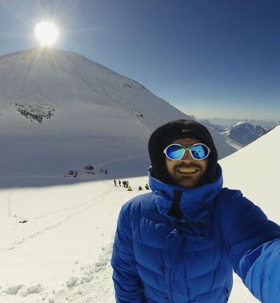  ,   Konstantin, 37 ,   ,   , c 