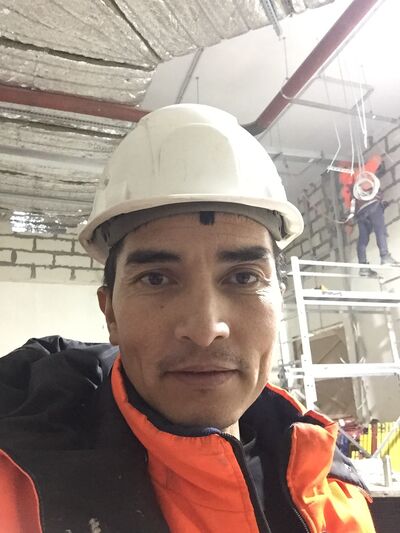  -,   Amirxon, 35 ,   ,   