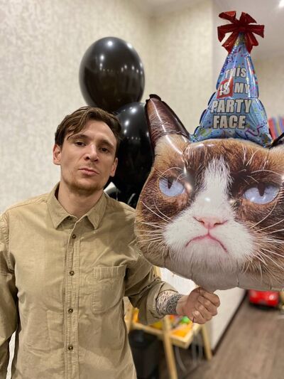  ,   Tim, 31 ,   