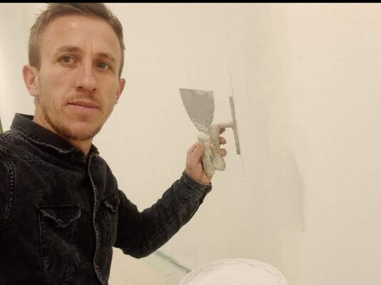  ,   Rudi, 37 ,   ,   