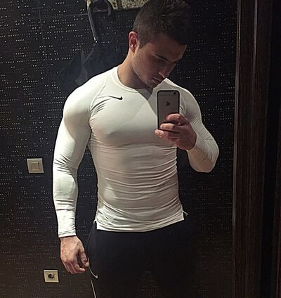  ,   Orxan, 32 ,  