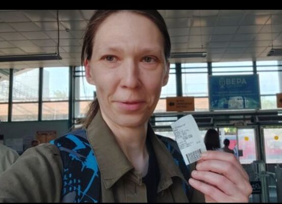  ,   Lincufly, 39 ,     , c 