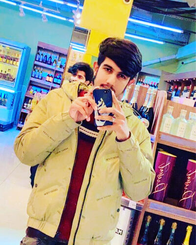 ,   Usman, 25 ,   ,   