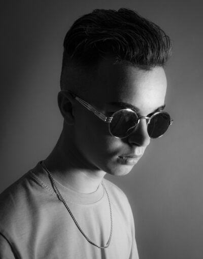  ,   , 24 ,  