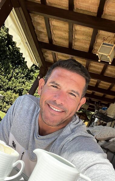  ,   Bryan vlad, 49 ,     , c 